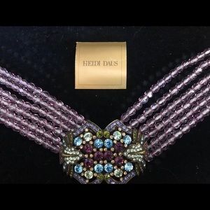 Costume jewelry- choker-Vintage